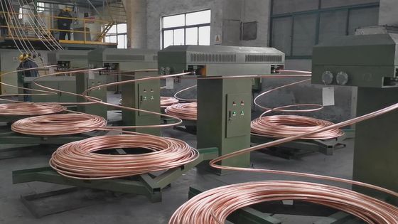 Máquina de barra de cobre ascendente continua 8000 toneladas para cable de PVC